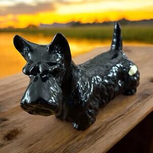 Beswick Scottish Terrier Scottie Dog Figurine 6.7 in Long